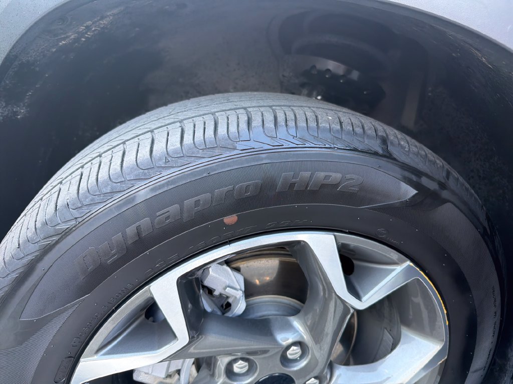 Used 2025 Chevrolet Trax LT FWD image 30