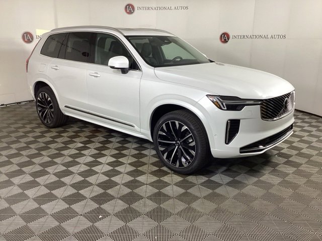 New 2026 Volvo XC90 B6 Ultra image 3