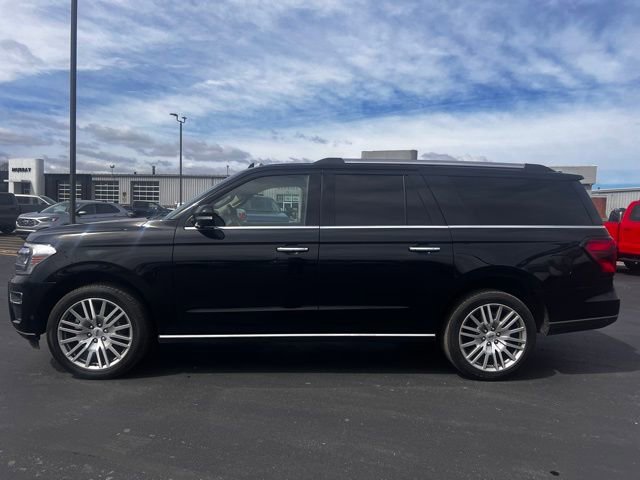 Used 2022 Ford Expedition Max Limited image 4
