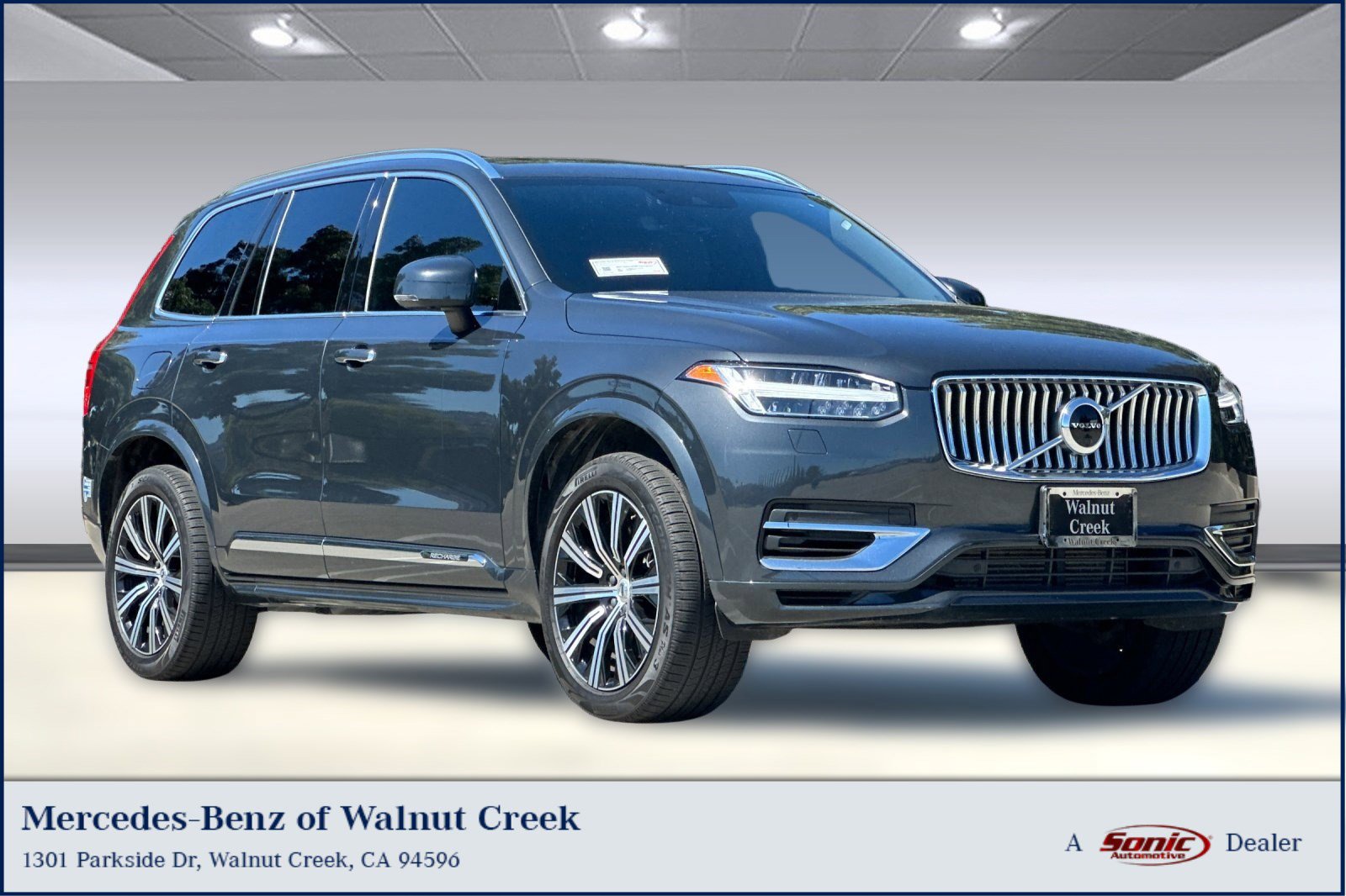 Used 2021 Volvo XC90 T8 Inscription w/ Advanced Package