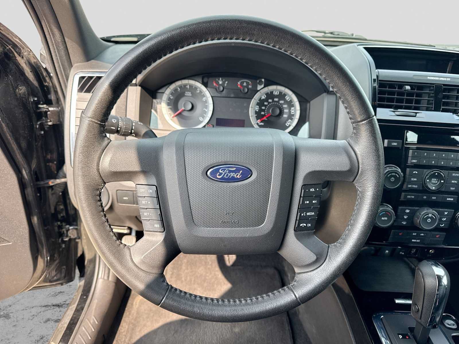 Used 2009 Ford Escape Limited FWD image 22