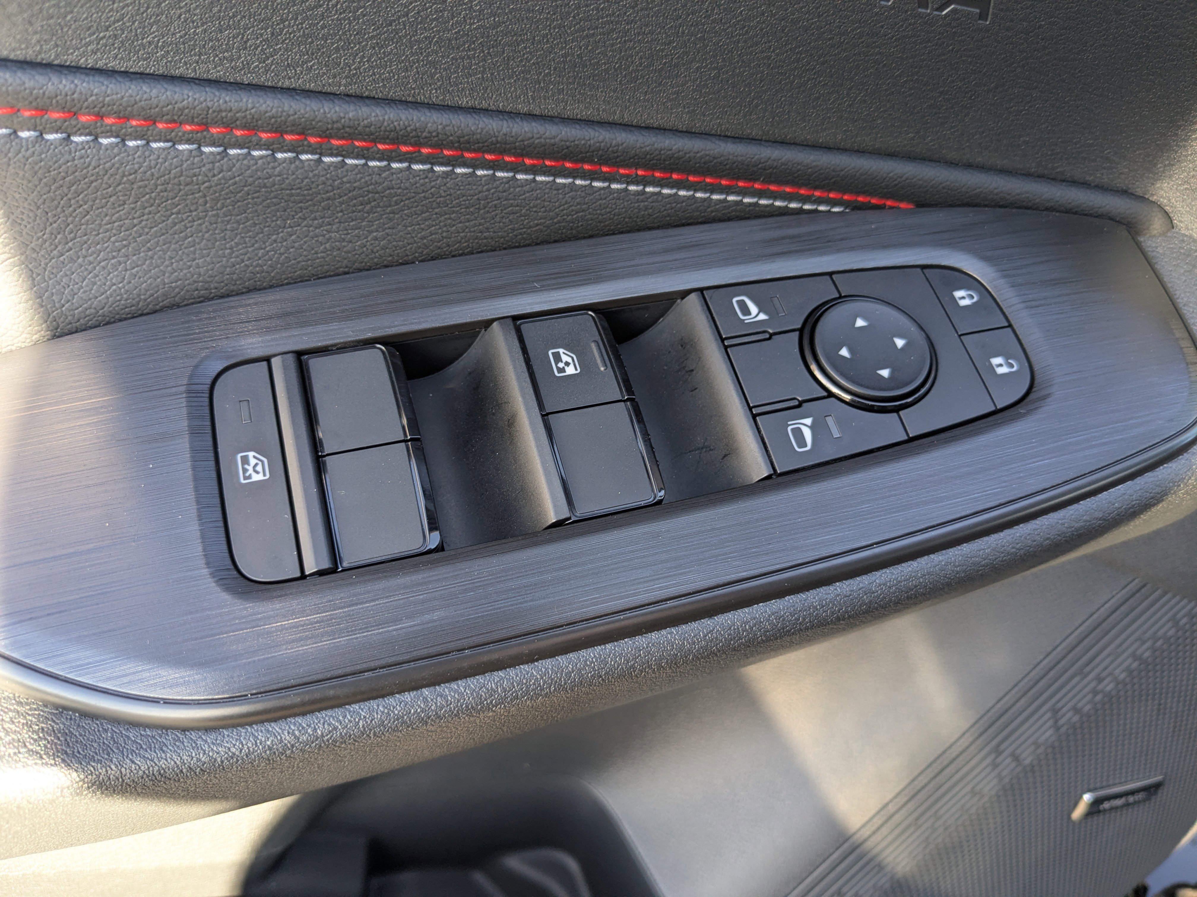 New 2026 Nissan Sentra SR w/ SR Premium Package FWD image 22