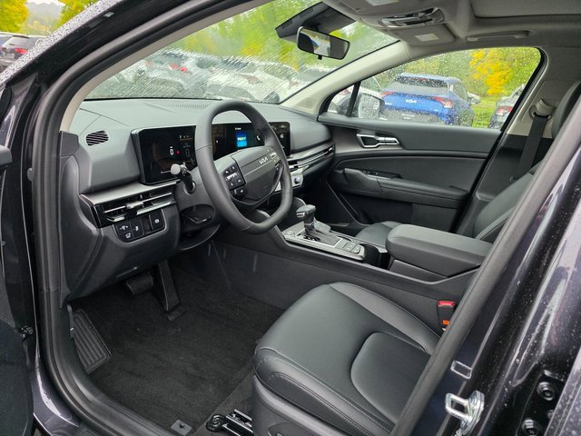 New 2026 Kia Sportage EX image 16