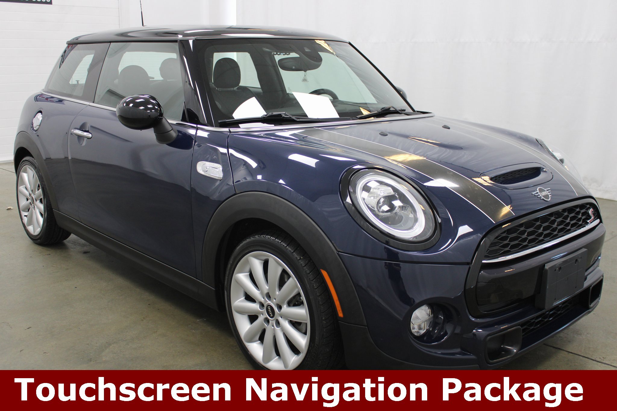 Used 2019 MINI Cooper S image 3