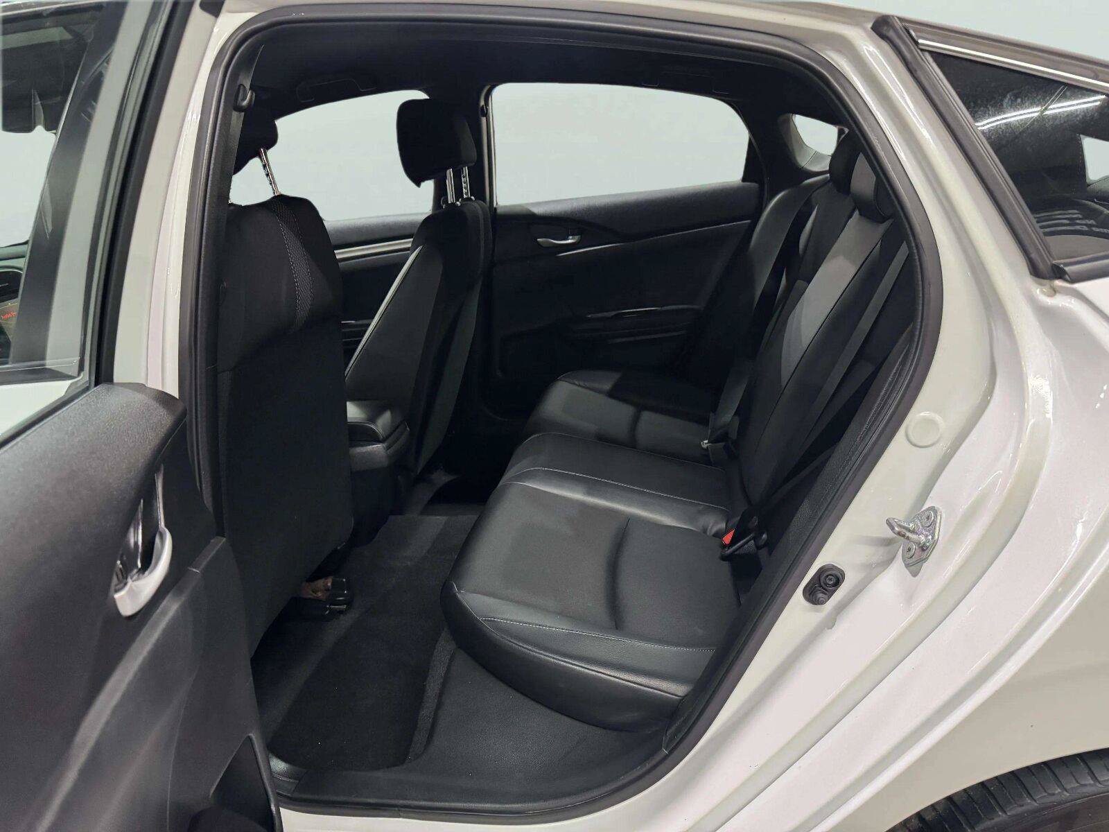 Used 2020 Honda Civic Sport image 32