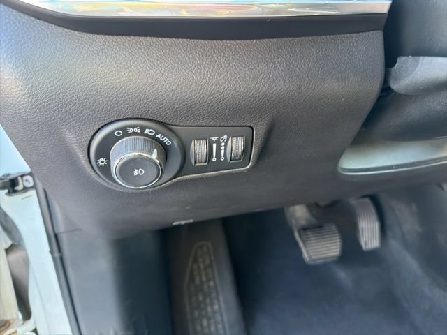 Used 2024 Jeep Compass Limited AWD/4WD image 24