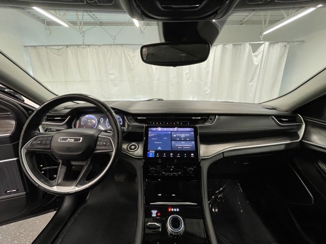 Used 2021 Jeep Grand Cherokee L Limited w/ Trailer Tow Package image 13