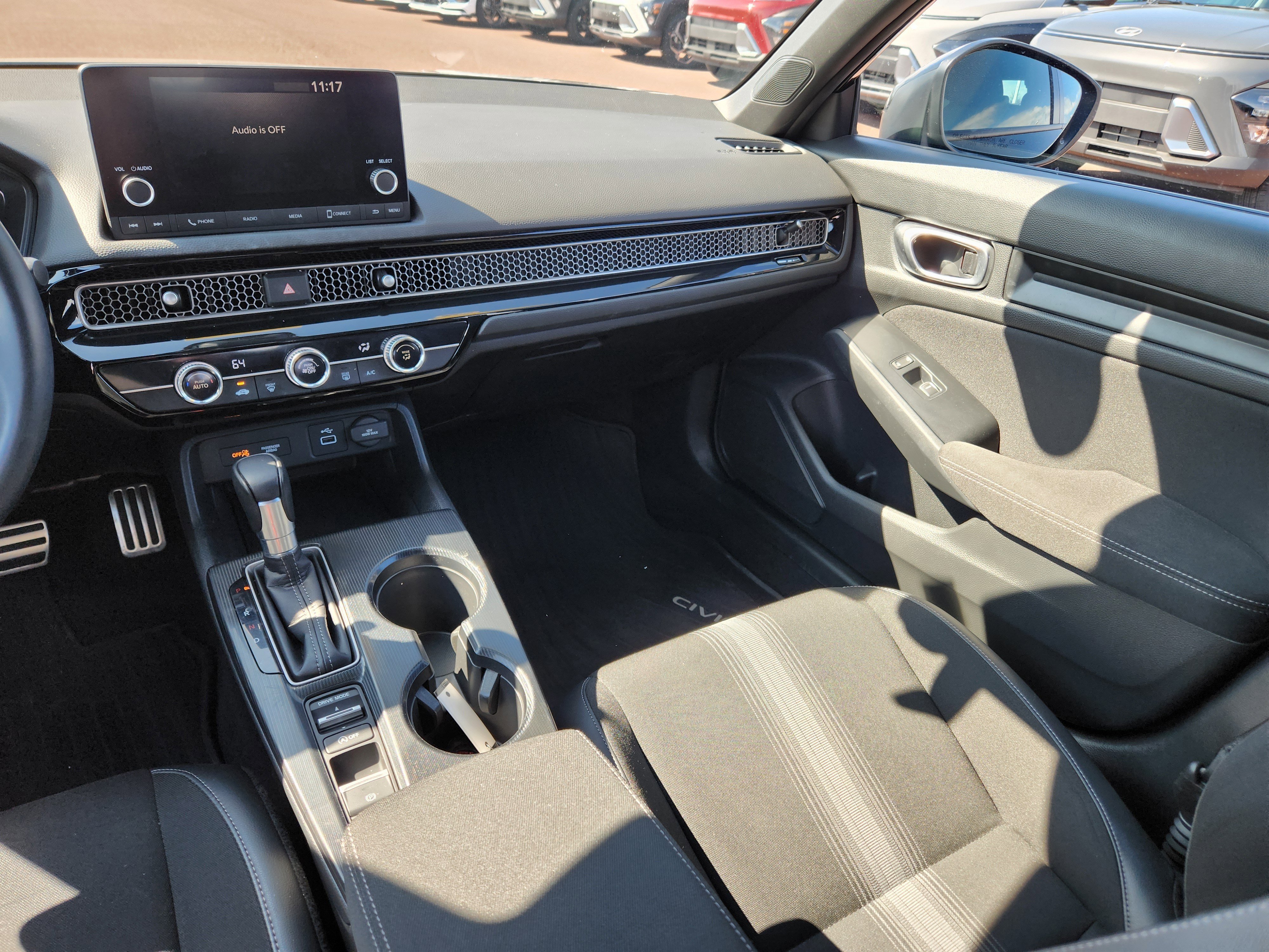 Used 2023 Honda Civic Sport image 14