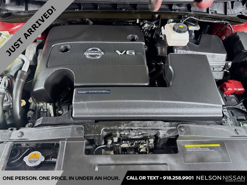 Certified 2019 Nissan Murano Platinum w/ Cargo Package image 32