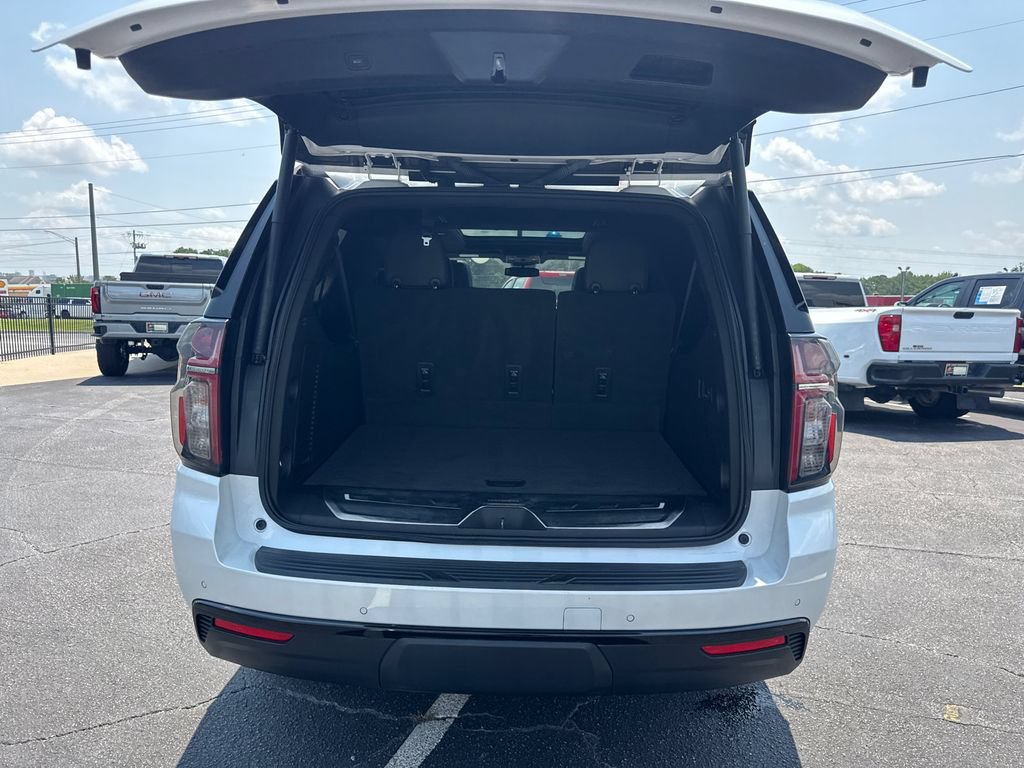 Used 2023 Chevrolet Suburban Z71 w/ Z71 Off-Road Package AWD/4WD image 19