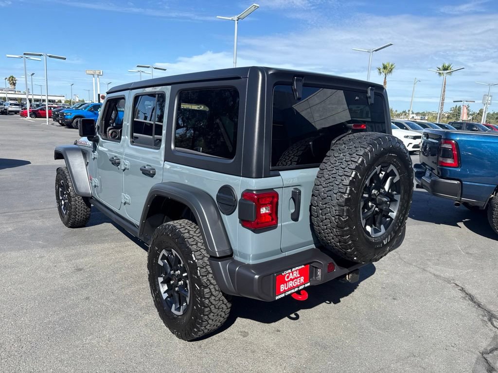 Certified 2025 Jeep Wrangler Unlimited Rubicon w/ Convenience Group AWD/4WD image 5
