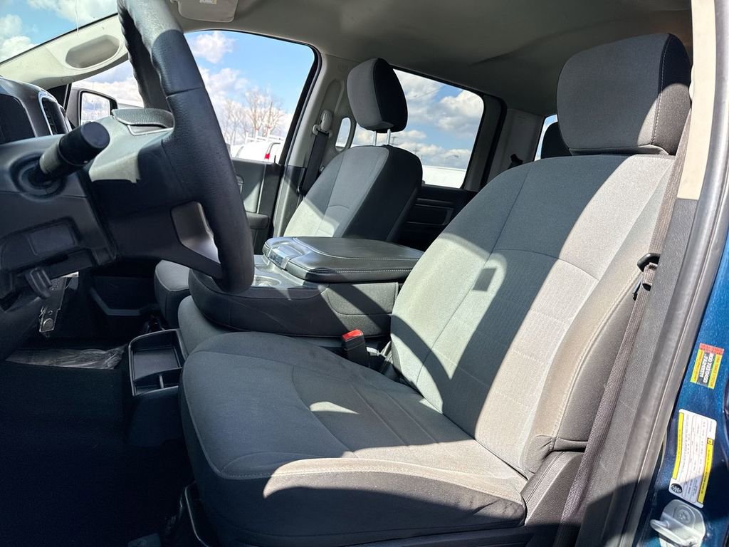 Used 2021 RAM 1500 Classic SLT image 11