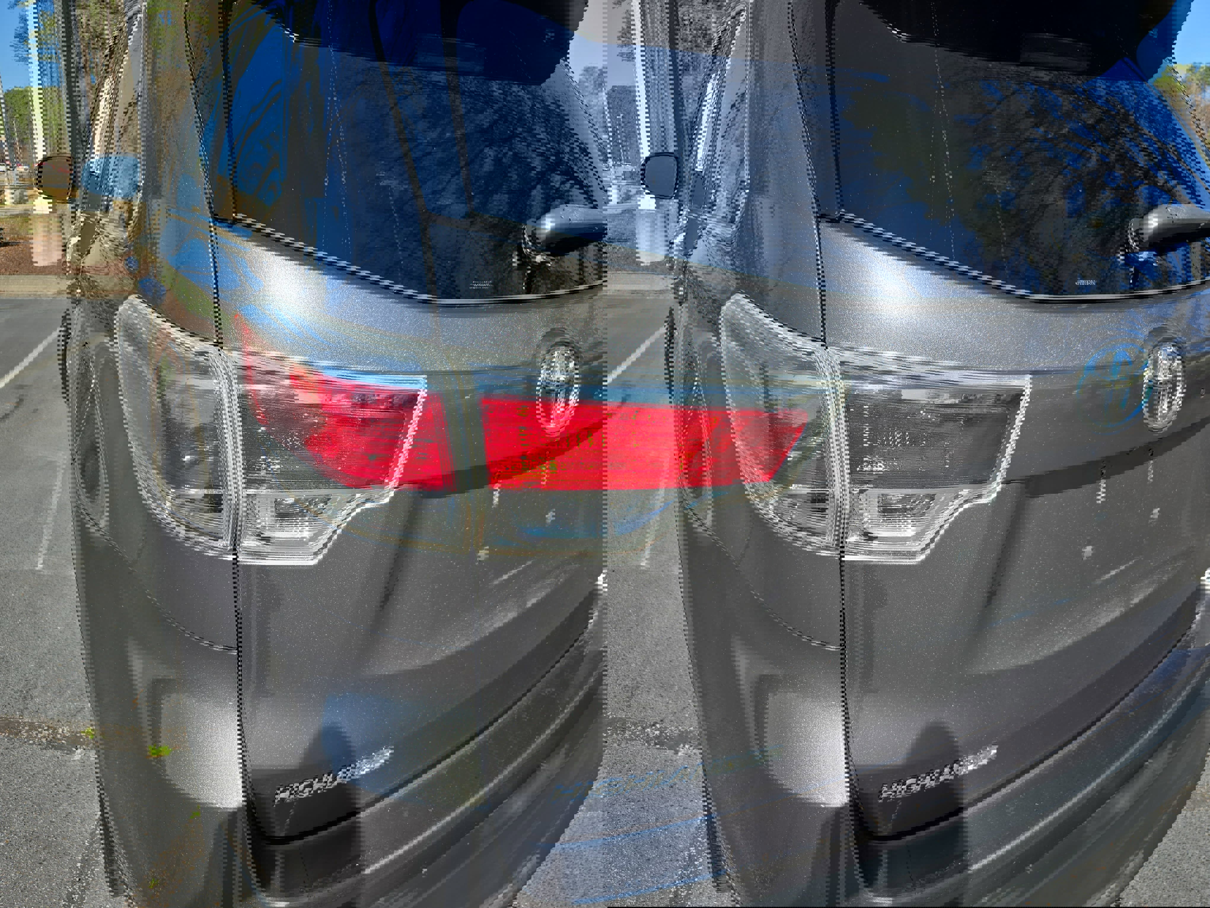 Used 2015 Toyota Highlander Plus image 36