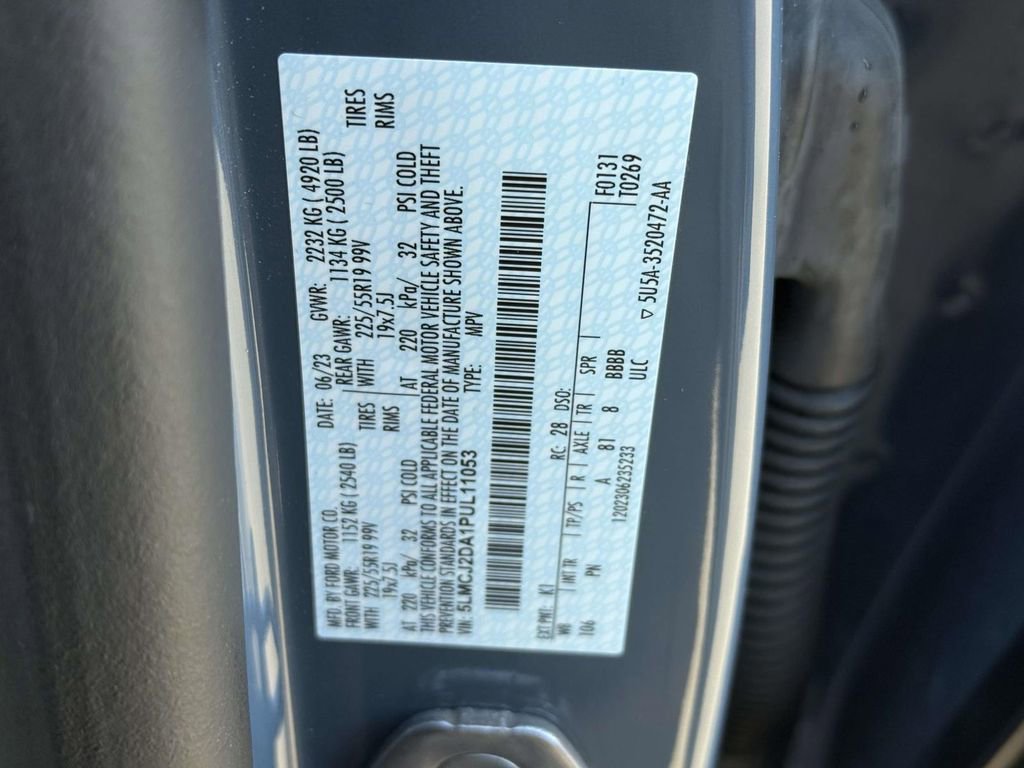 Used 2023 Lincoln Corsair Reserve w/ Towing Package image 30