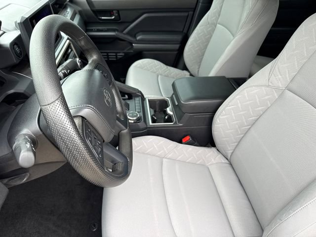 Used 2024 Toyota Tacoma SR5 AWD/4WD image 19