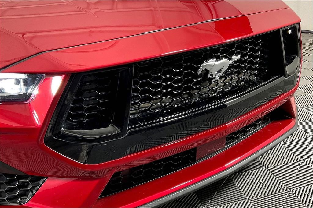 Used 2024 Ford Mustang GT Premium image 37