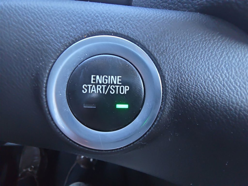 Used 2021 GMC Terrain SLE w/ Driver Convenience Package image 17