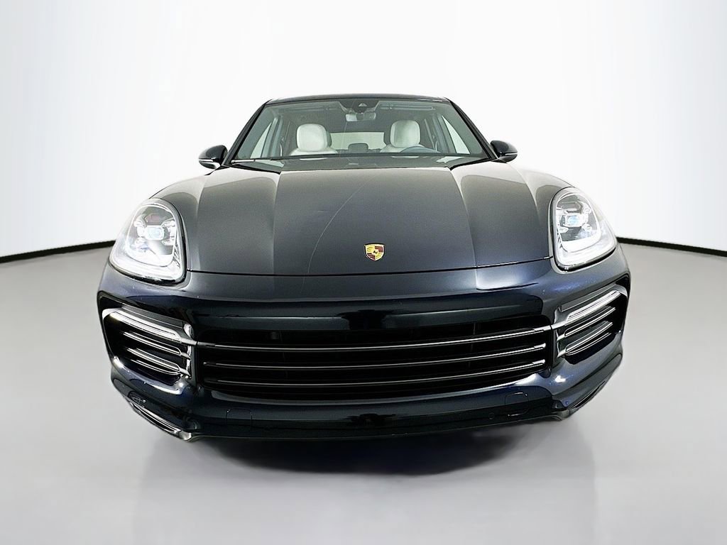 Certified 2023 Porsche Cayenne Platinum Edition AWD/4WD image 6