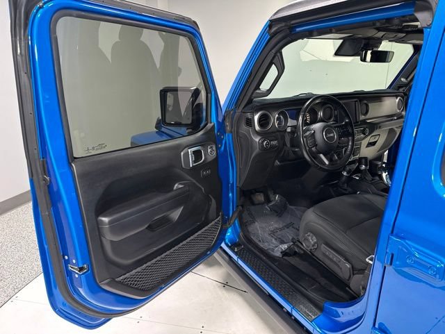 Used 2021 Jeep Gladiator Sport AWD/4WD image 9