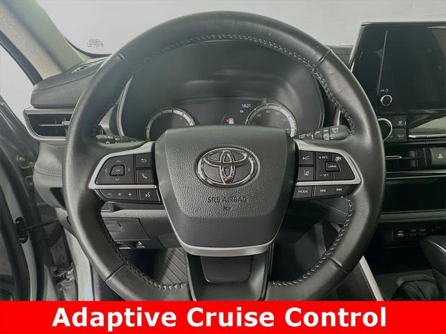 Certified 2024 Toyota Highlander LE image 4