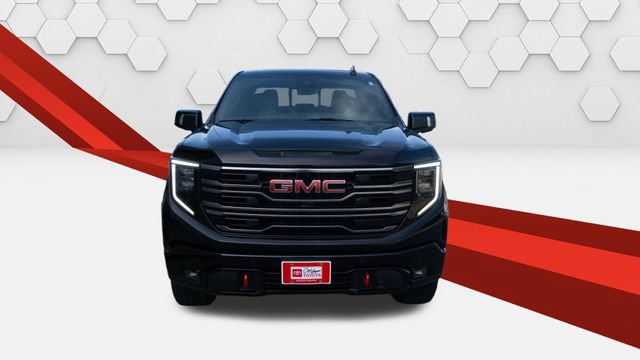 Used 2025 GMC Sierra 1500 AT4 w/ AT4 Premium Package AWD/4WD image 9