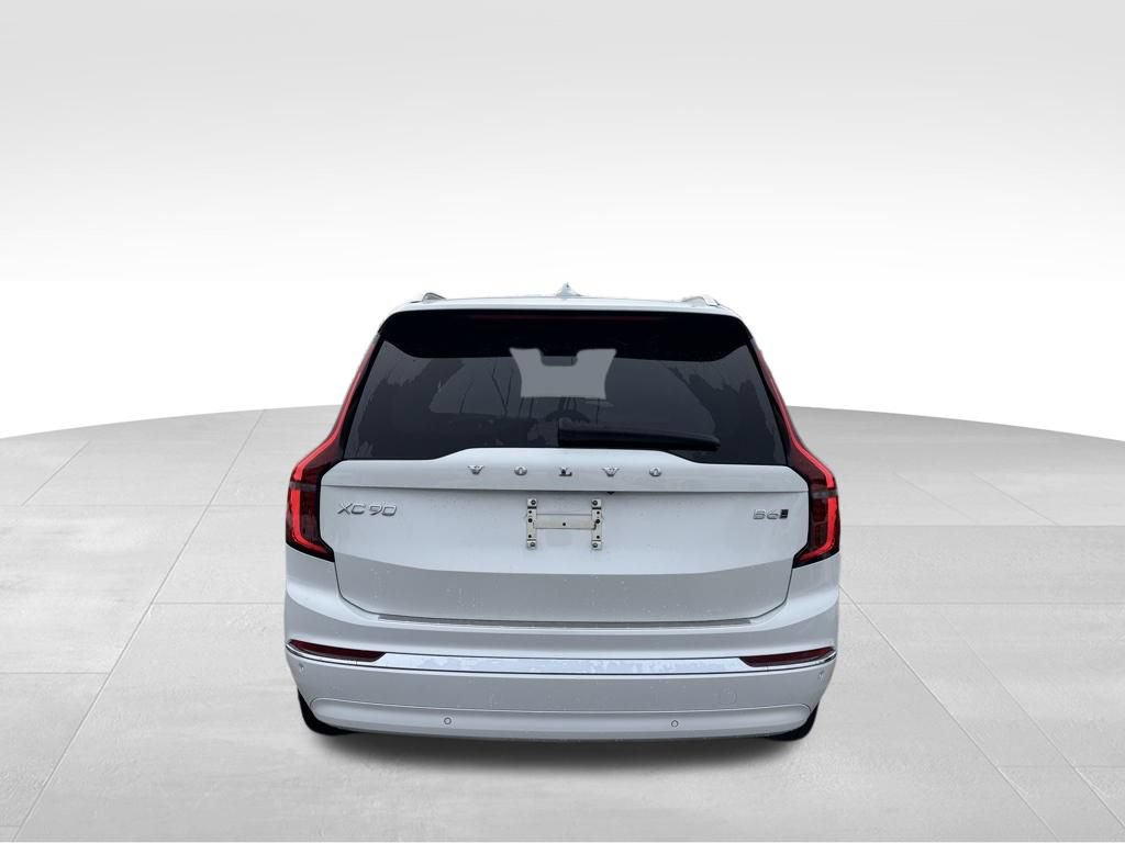 New 2026 Volvo XC90 B6 Plus w/ Protection Package Premier AWD/4WD image 5