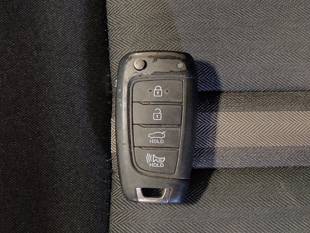 Used 2020 Hyundai Sonata SE w/ Cargo Package FWD image 32