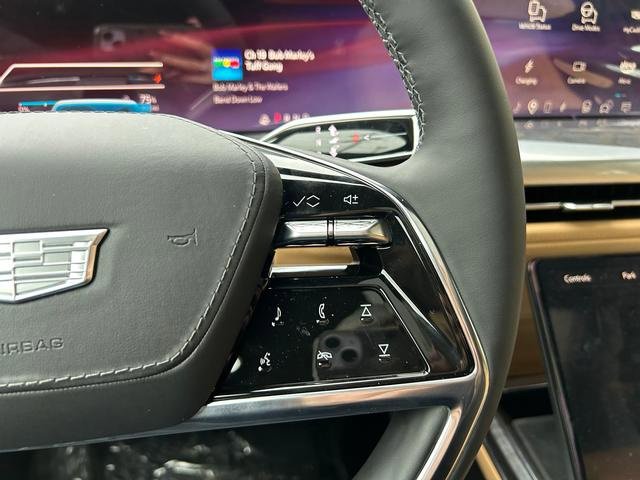 New 2025 Cadillac Escalade IQ Sport 2 image 18