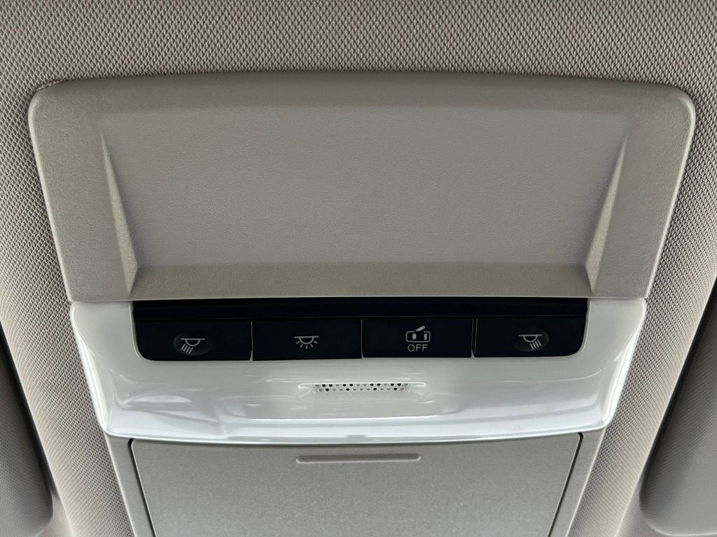 Used 2026 Nissan Rogue S image 7