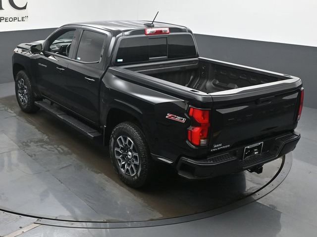 Used 2024 Chevrolet Colorado Z71 w/ Z71 Convenience Package 2 image 40