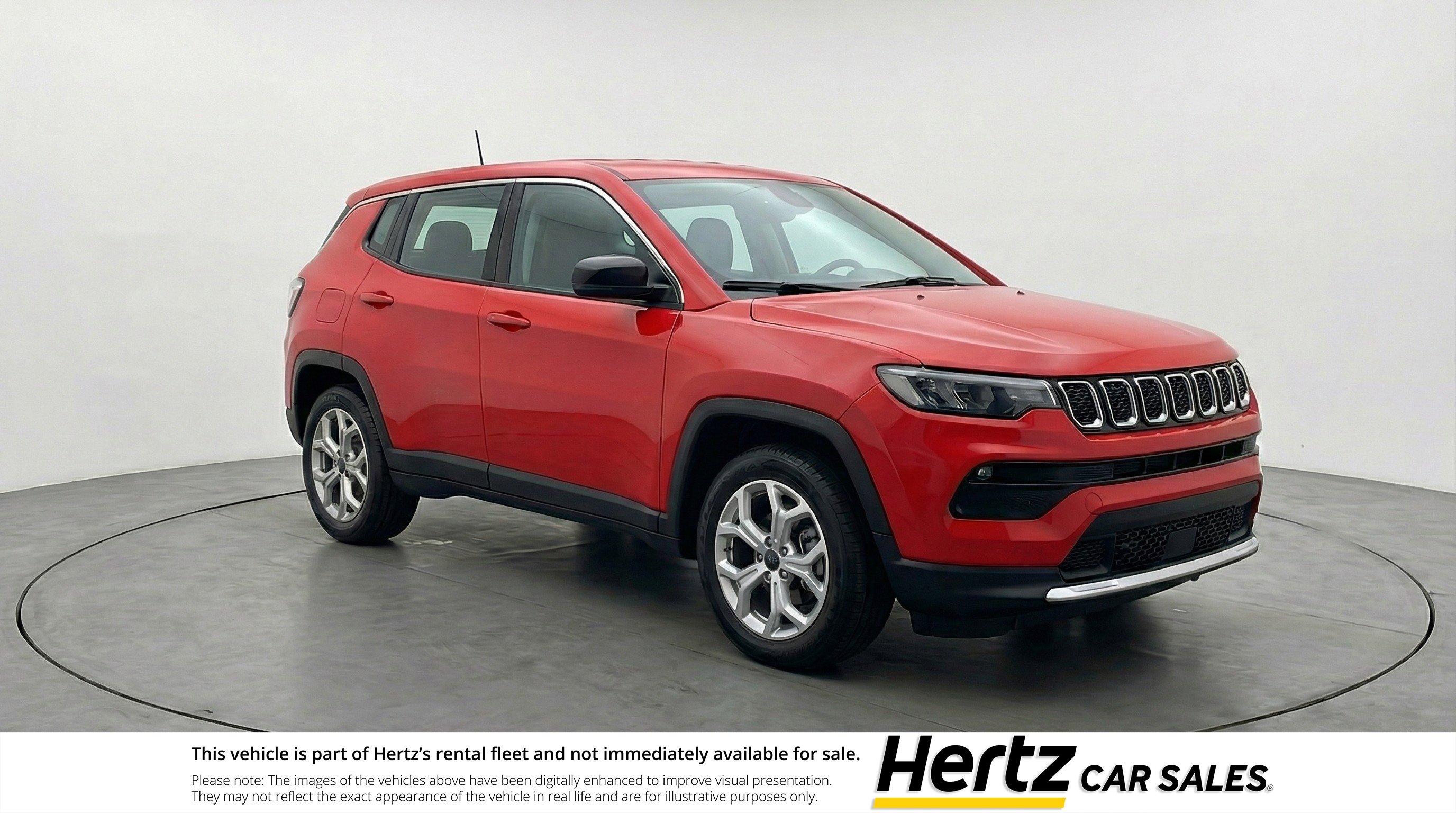 Used 2025 Jeep Compass Latitude image 1