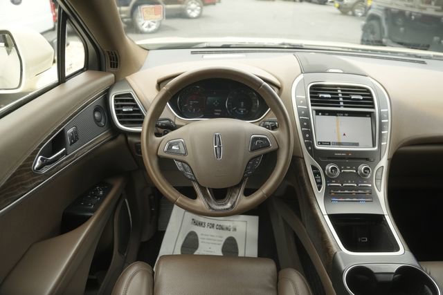 Used 2016 Lincoln MKX Reserve w/ Technology Package image 22