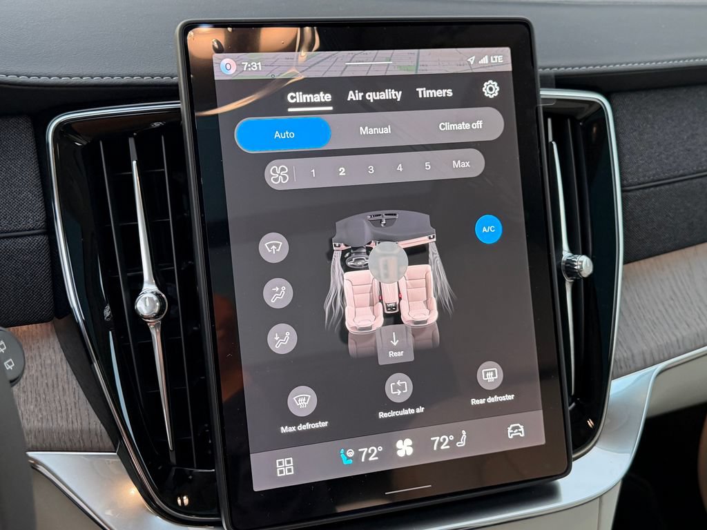 New 2026 Volvo XC90 T8 Ultra AWD/4WD image 25