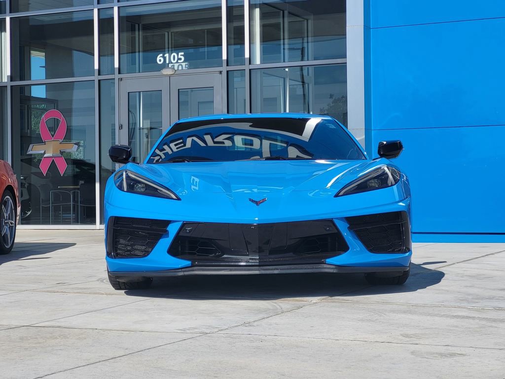 Used 2021 Chevrolet Corvette Stingray Premium Cpe w/ Z51 Performance Package RWD image 2