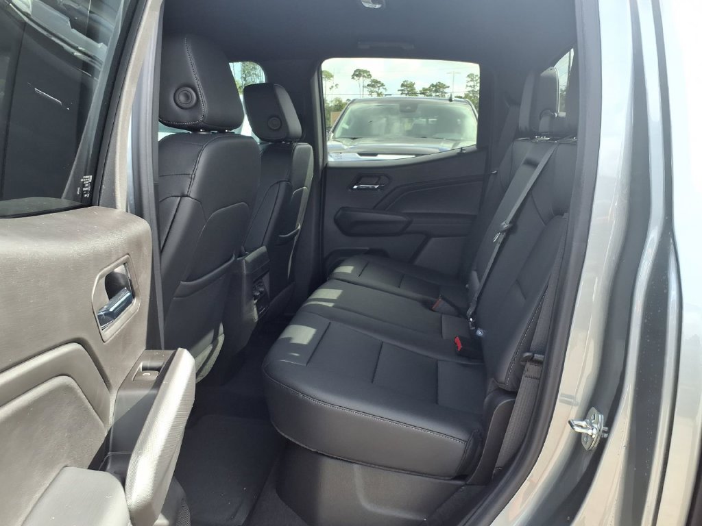 New 2026 GMC Canyon Elevation w/ Convenience Package RWD image 7