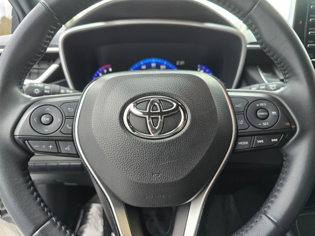 Used 2021 Toyota Corolla XSE image 25