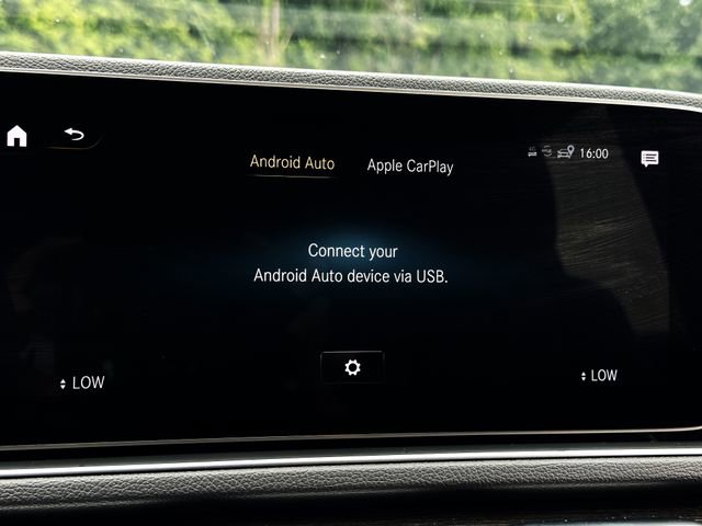 Used 2020 Mercedes-Benz GLE 350 4MATIC image 33