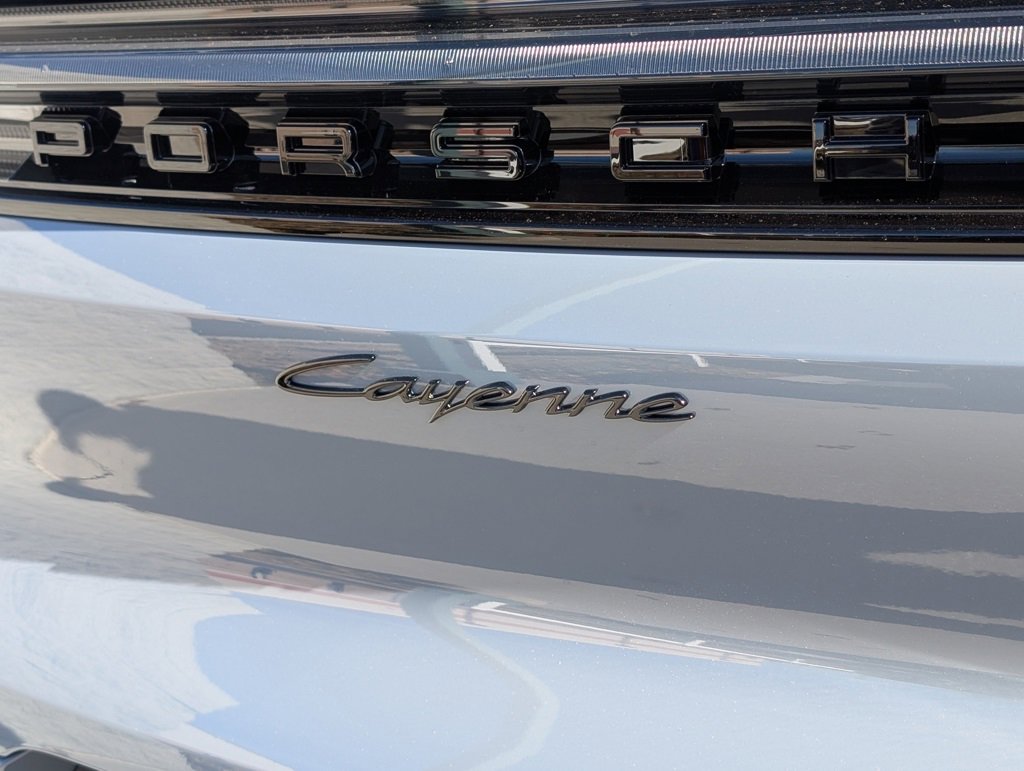 New 2026 Porsche Cayenne image 31