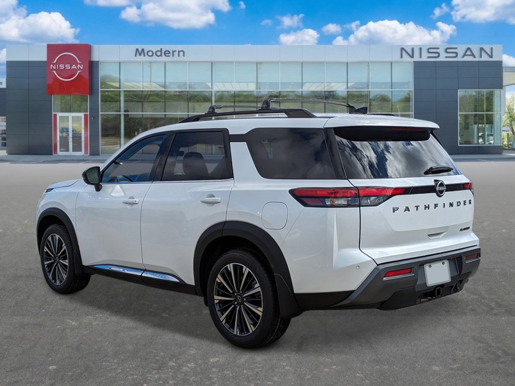 New 2026 Nissan Pathfinder Platinum w/ Cargo Package FWD image 3