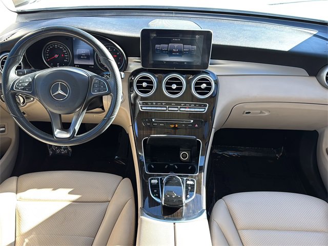 Used 2016 Mercedes-Benz GLC 300 4MATIC image 10