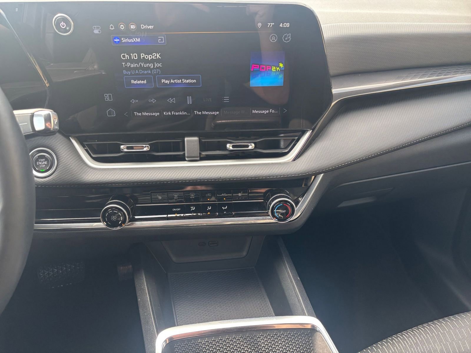 Used 2025 Chevrolet Equinox LT FWD image 17