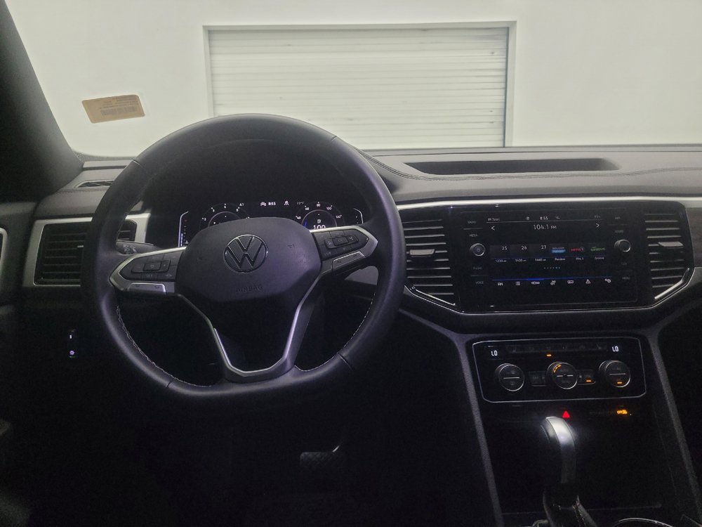 Used 2022 Volkswagen Atlas Cross Sport SE AWD/4WD image 22