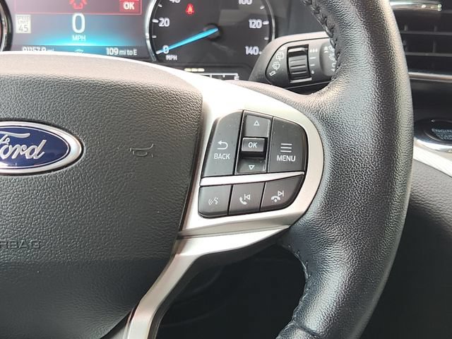 Certified 2022 Ford Explorer XLT w/ Equipment Group 202A RWD image 27