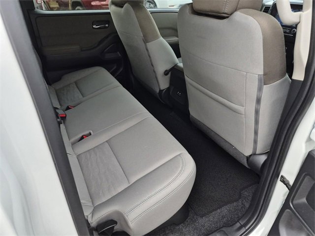 Used 2023 Nissan Frontier SV w/ Technology Package image 15