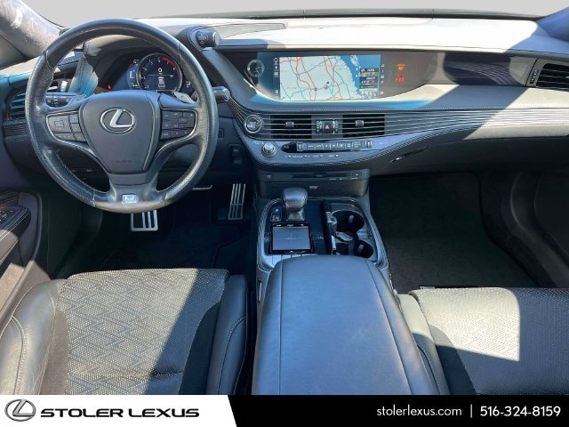 Used 2018 Lexus LS 500 F Sport w/ Accessory Package (Z1) AWD/4WD image 19