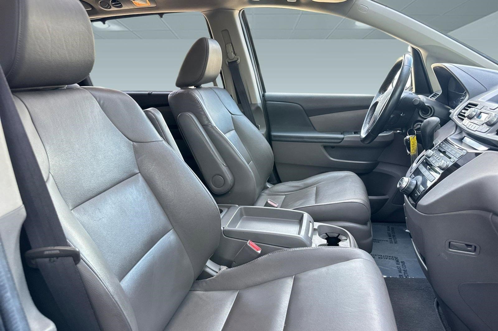 Used 2013 Honda Odyssey Touring image 31