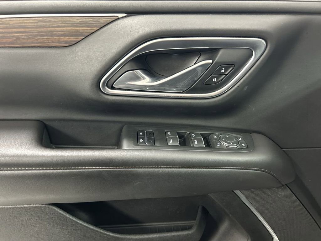 Used 2021 Chevrolet Tahoe High Country w/ Premium Package AWD/4WD image 11