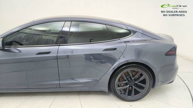 Used 2022 Tesla Model S image 4