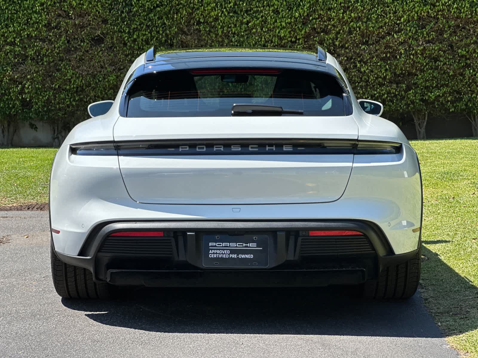 Certified 2024 Porsche Taycan 4 Cross Turismo AWD/4WD image 7