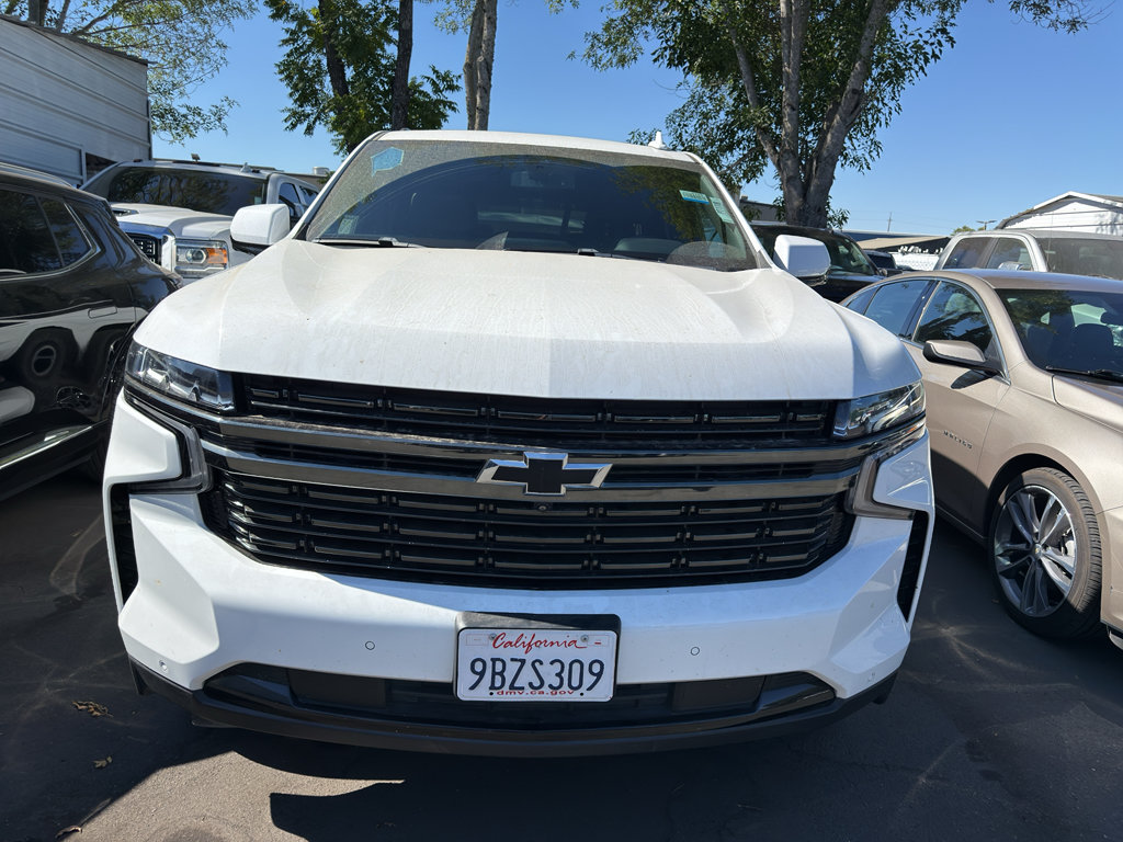 Used 2022 Chevrolet Tahoe RST w/ Sport Performance Package AWD/4WD image 2